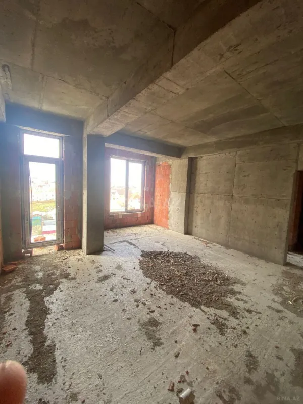 Satılır 3 otaqlı mənzil 85.7 m²