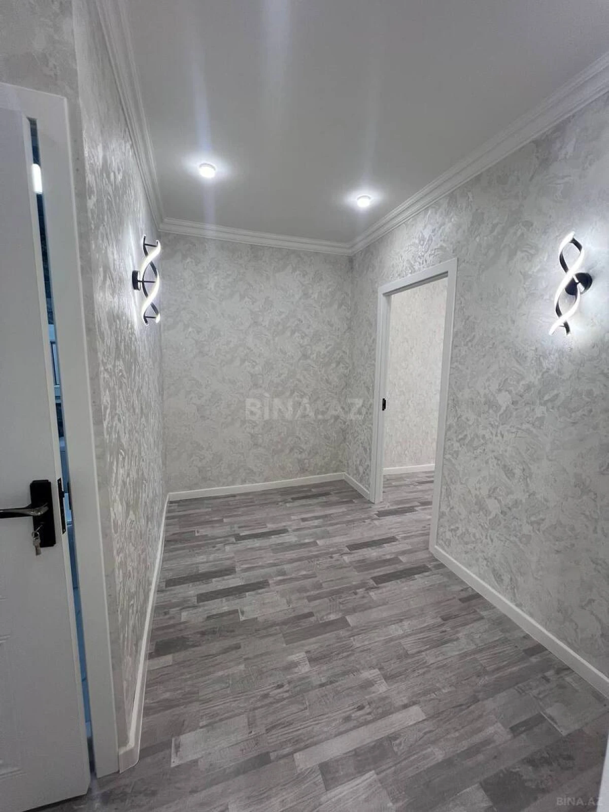Satılır 3 otaqlı mənzil 70 m²