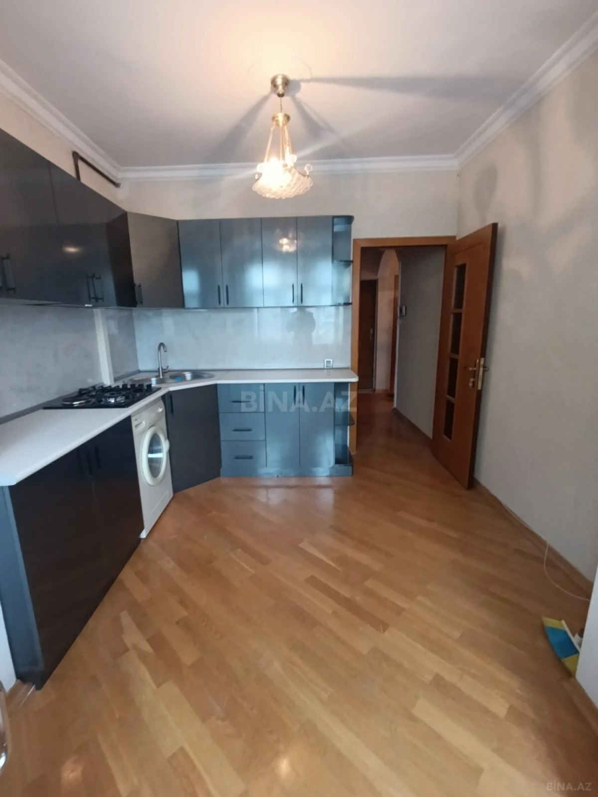 Satılır 2 otaqlı mənzil 65 m²