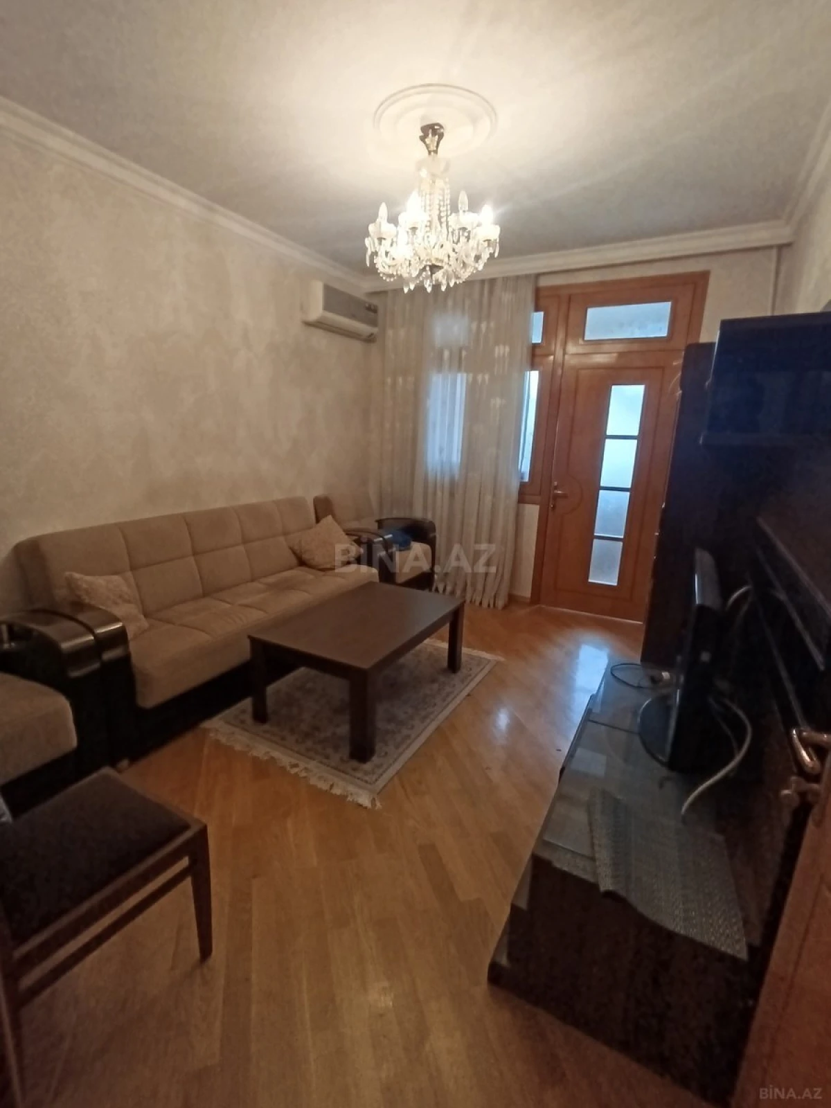 Satılır 2 otaqlı mənzil 65 m²
