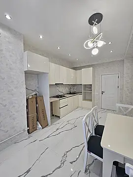Satılır 2 otaqlı mənzil 77 m²