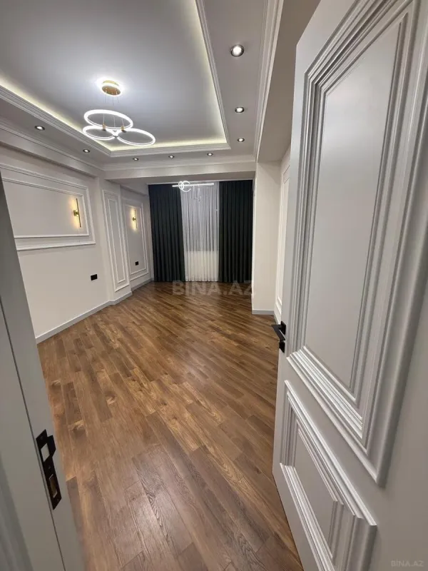 Satılır 3 otaqlı mənzil 95 m²