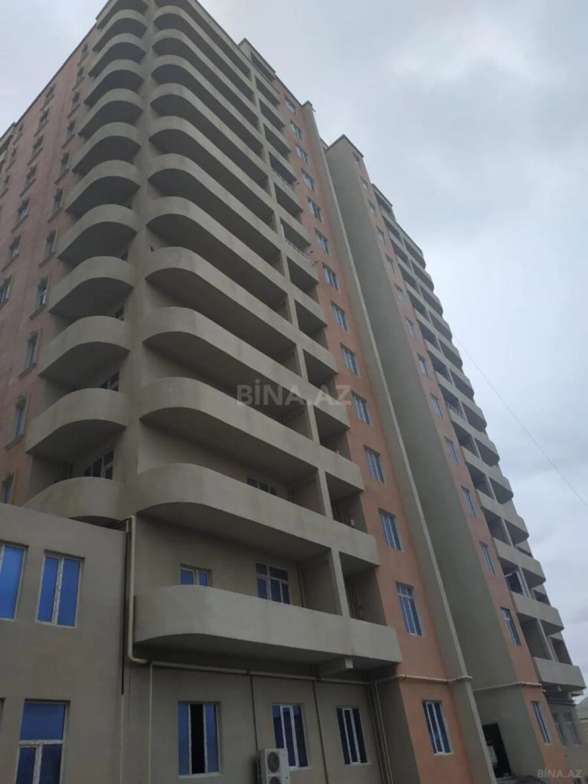 Kirayə verilir 2 otaqlı mənzil 70 m²
