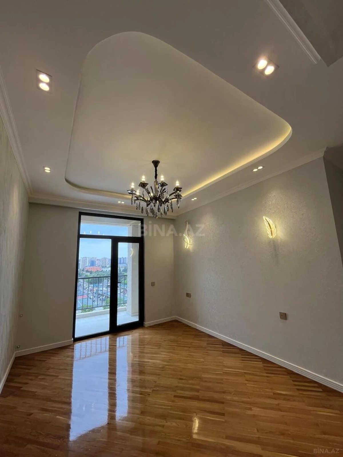 Satılır 2 otaqlı mənzil 80 m²