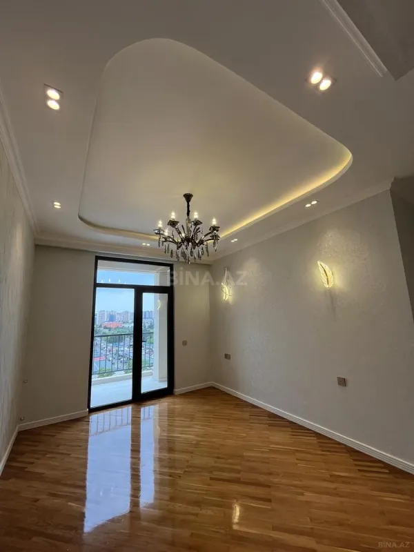 Satılır 2 otaqlı mənzil 80 m²