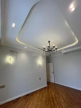 Satılır 2 otaqlı mənzil 80 m²