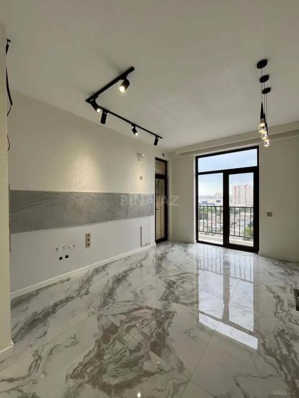 Satılır 2 otaqlı mənzil 80 m²