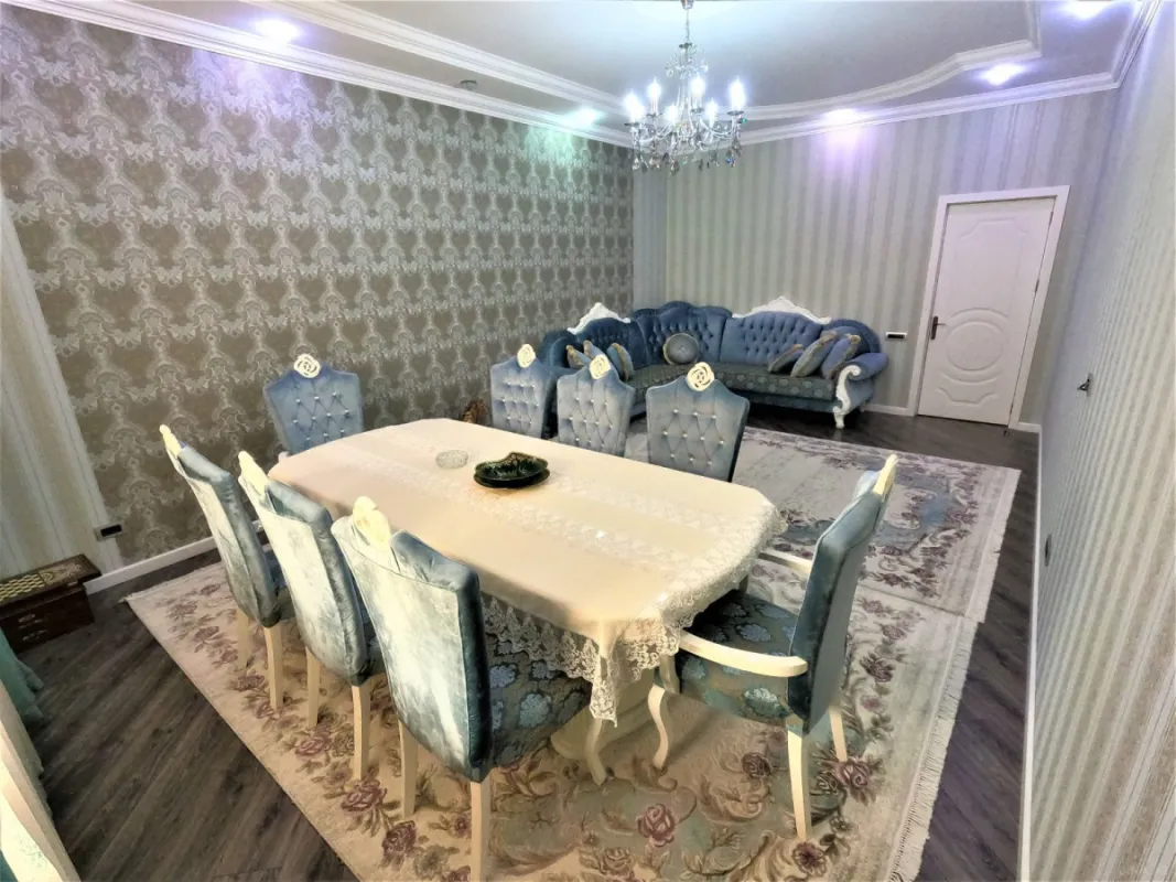 Satılır 6 otaqlı həyət evi 150 m²