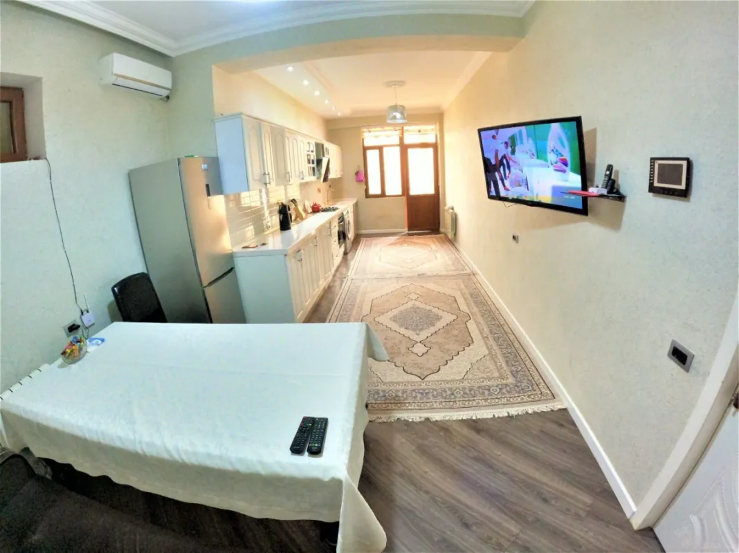 Satılır 6 otaqlı həyət evi 150 m²