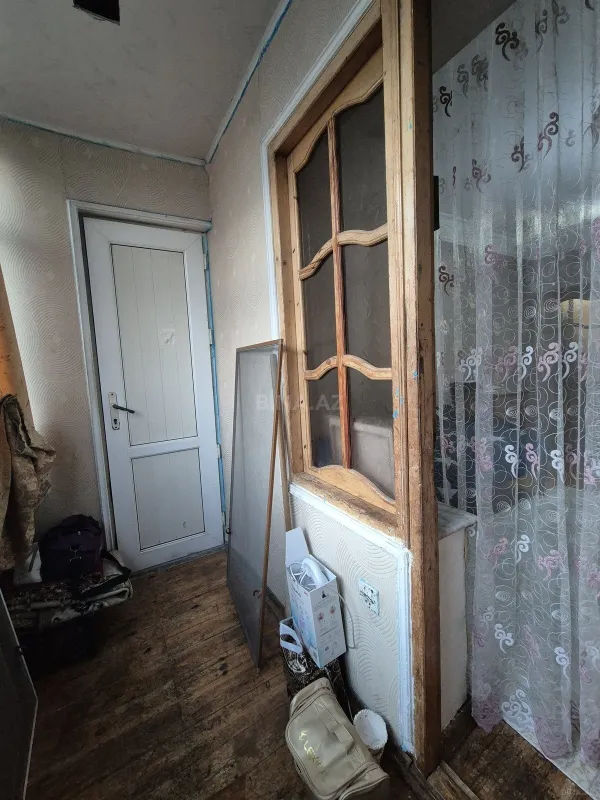 Satılır 5 otaqlı mənzil 120 m²