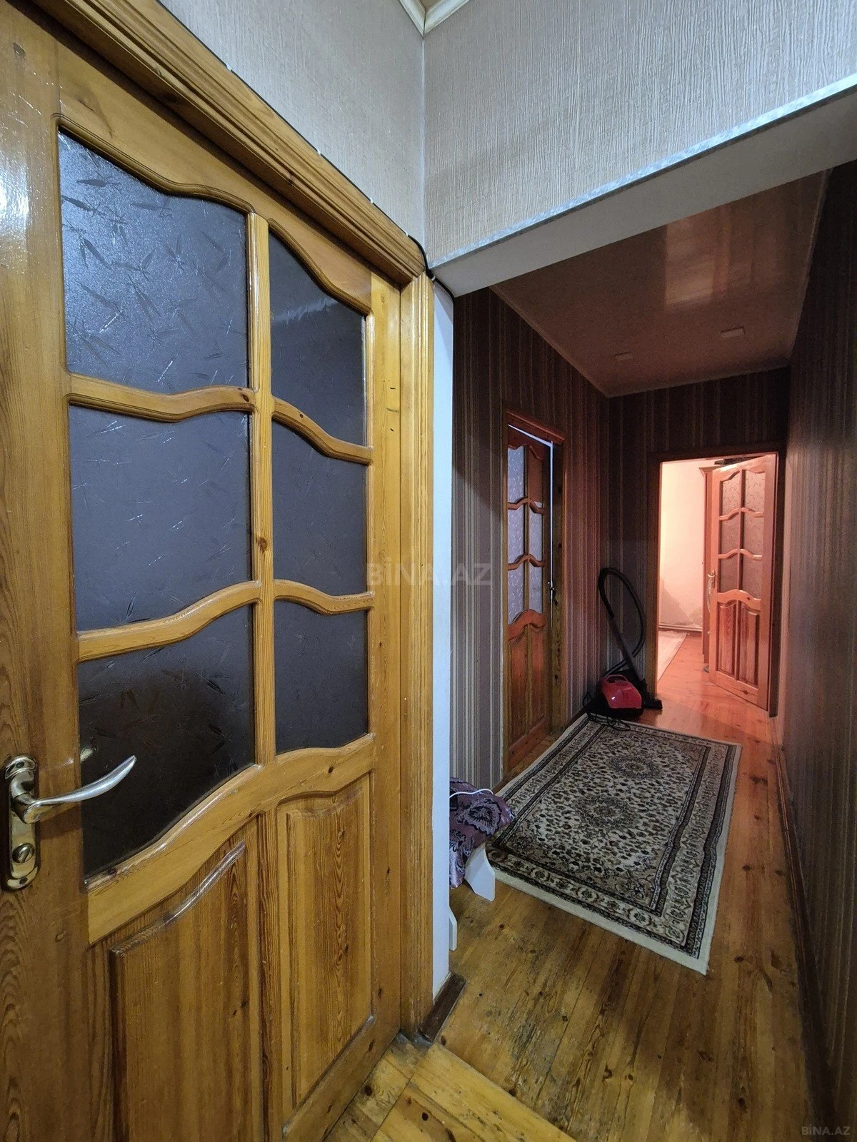 Satılır 5 otaqlı mənzil 120 m²