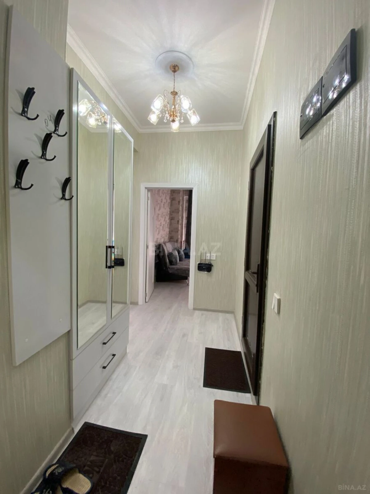 Satılır 2 otaqlı mənzil 52 m²
