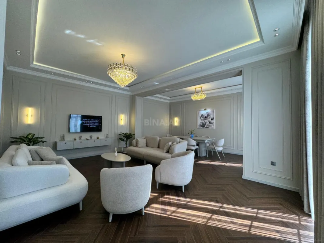 Satılır 4 otaqlı həyət evi 208 m²