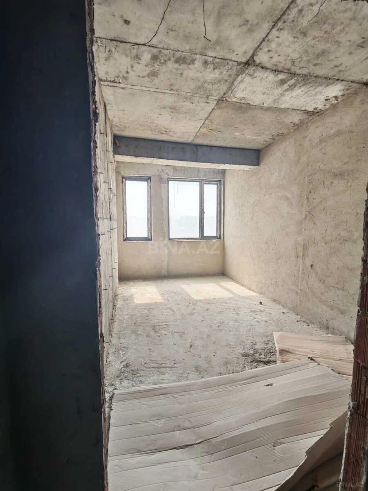 Satılır 2 otaqlı mənzil 55 m²