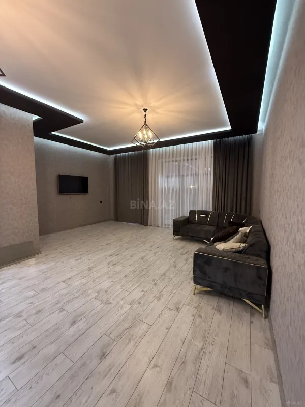 Satılır 4 otaqlı həyət evi 150 m²