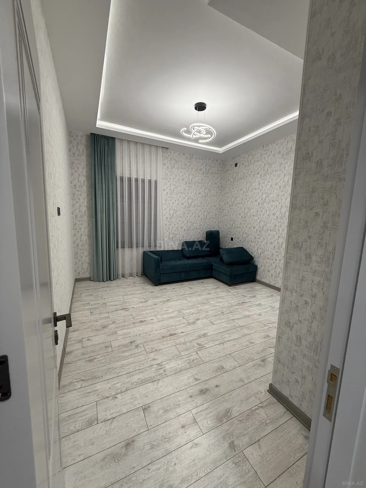 Satılır 4 otaqlı həyət evi 150 m²