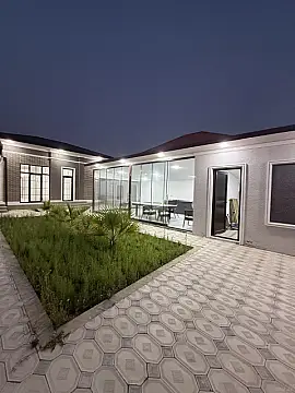 Satılır 4 otaqlı həyət evi 150 m²