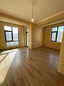 Satılır 3 otaqlı mənzil 111 m²