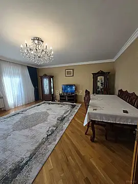 Kirayə verilir 3 otaqlı mənzil 110 m²