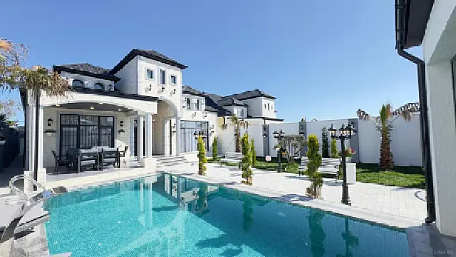 Satılır 5 otaqlı həyət evi 240 m² — Bakı, Mərdəkan 5 otaq 240.00 m²