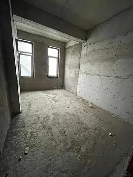 Satılır 2 otaqlı mənzil 62 m²