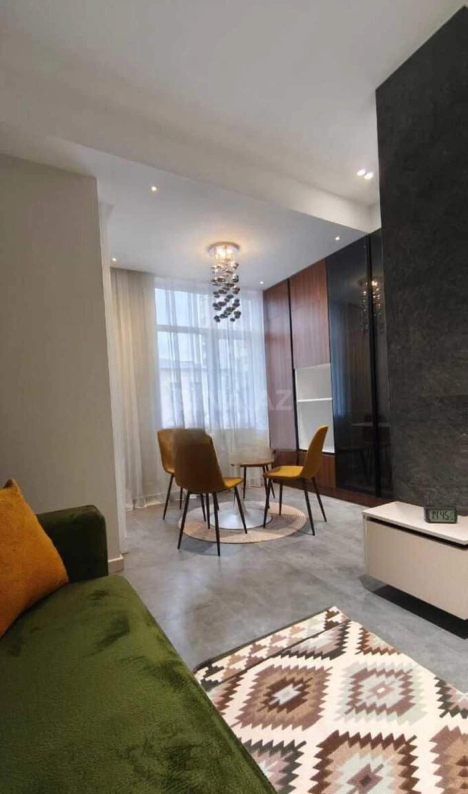 Satılır 3 otaqlı mənzil 74 m²