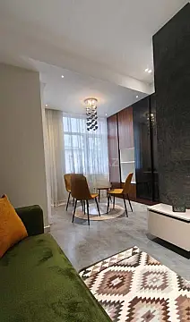 Satılır 3 otaqlı mənzil 74 m²