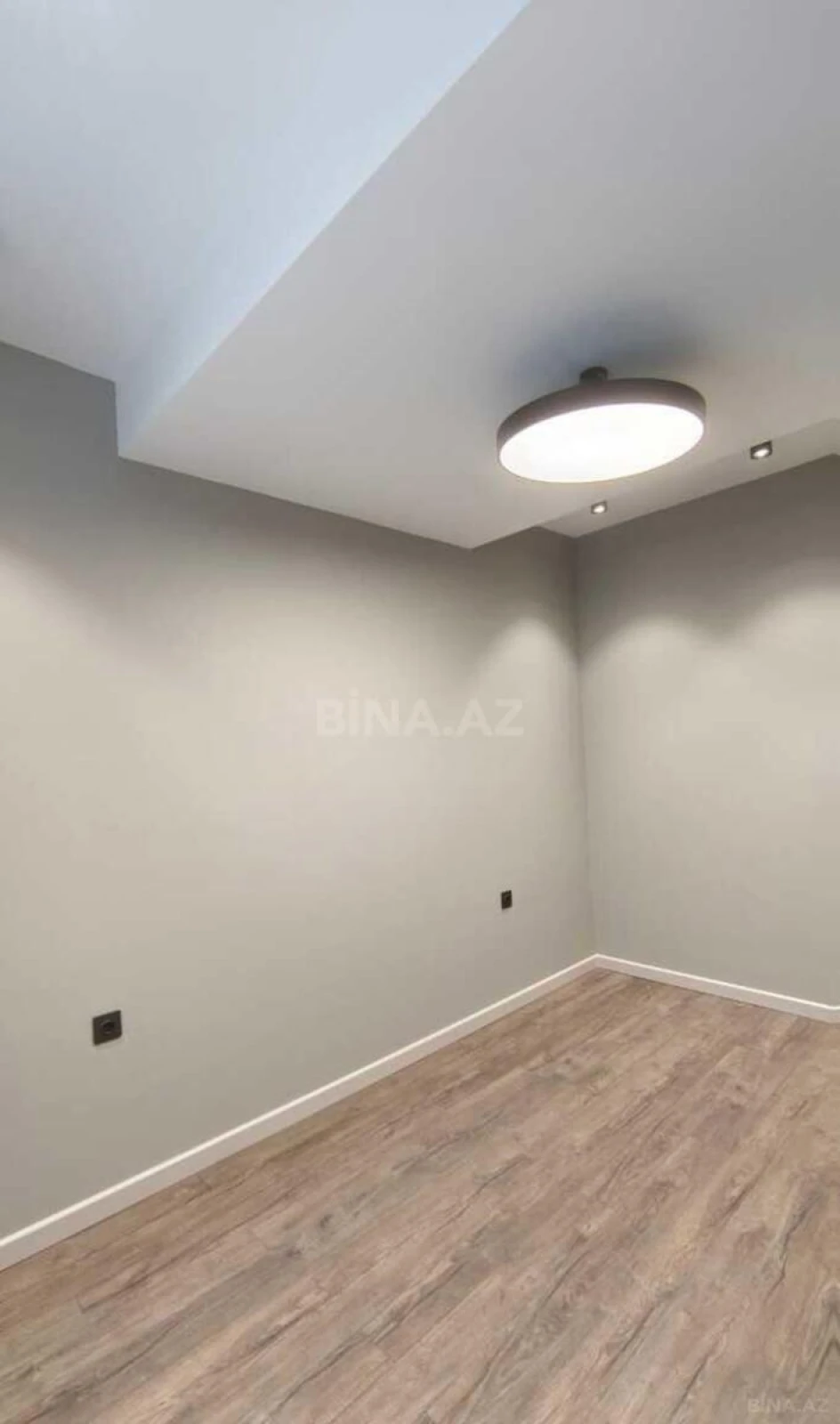 Satılır 3 otaqlı mənzil 74 m²