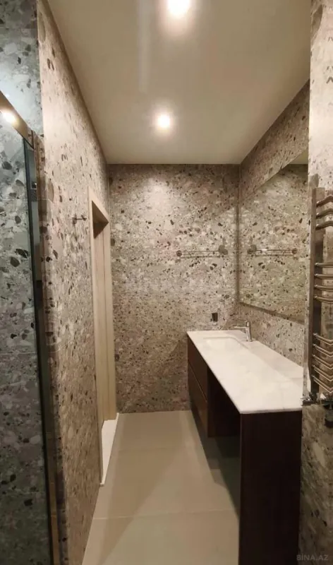 Satılır 3 otaqlı mənzil 74 m²