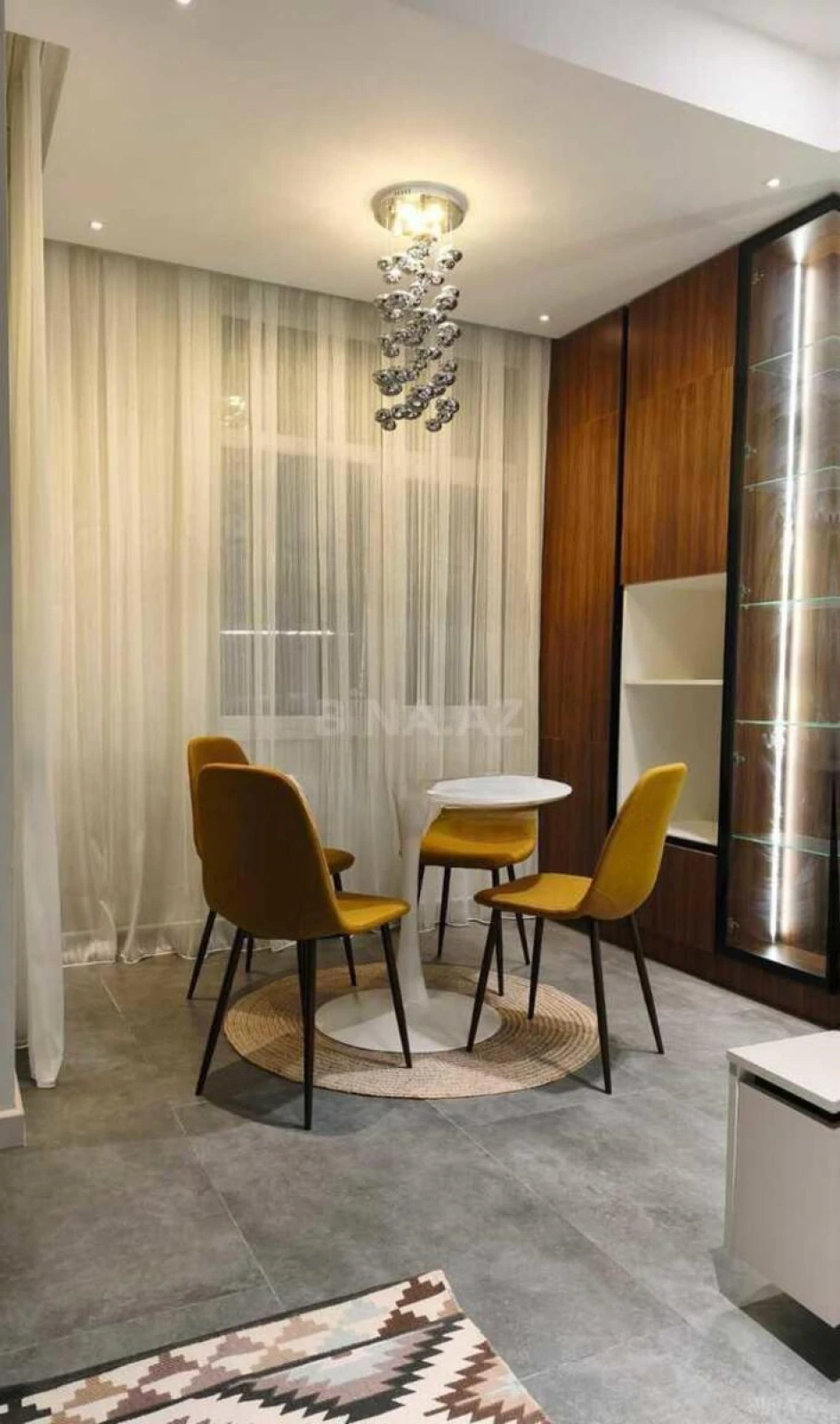 Satılır 3 otaqlı mənzil 74 m²