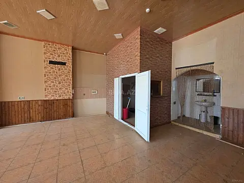 Kirayə verilir obyekt 150 m²