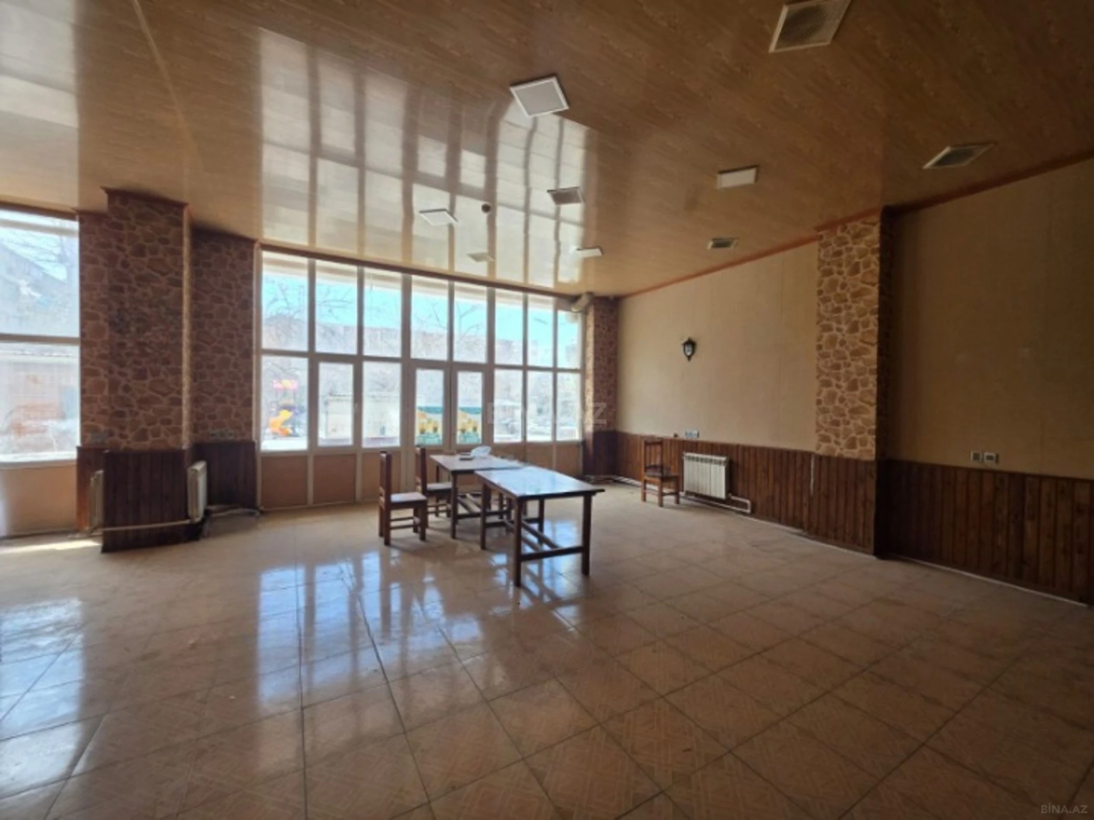 Kirayə verilir obyekt 150 m²