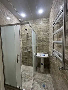Kirayə verilir 2 otaqlı mənzil 80 m²