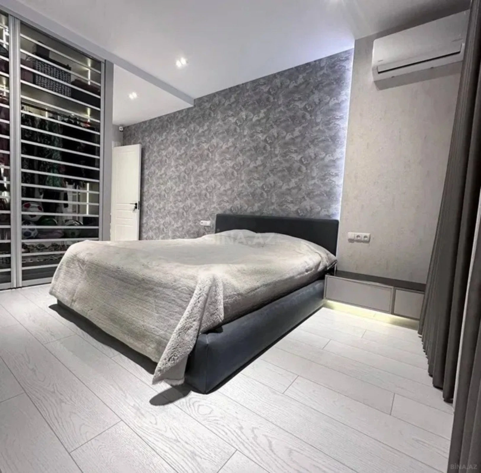 Kirayə verilir 3 otaqlı mənzil 114 m²