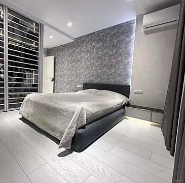 Kirayə verilir 3 otaqlı mənzil 114 m²