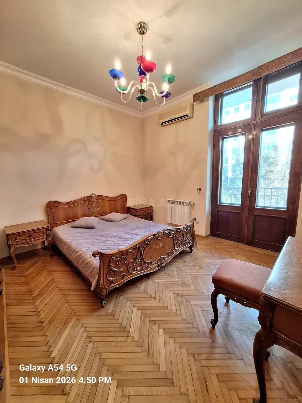 Kirayə verilir 3 otaqlı mənzil 80 m²