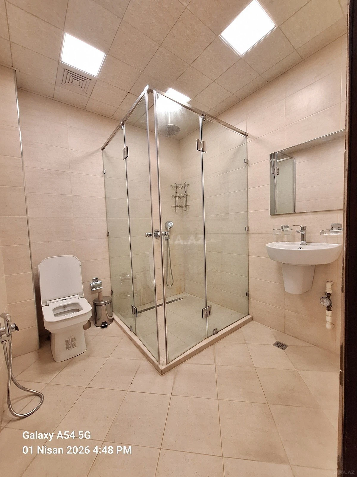 Kirayə verilir 3 otaqlı mənzil 80 m²