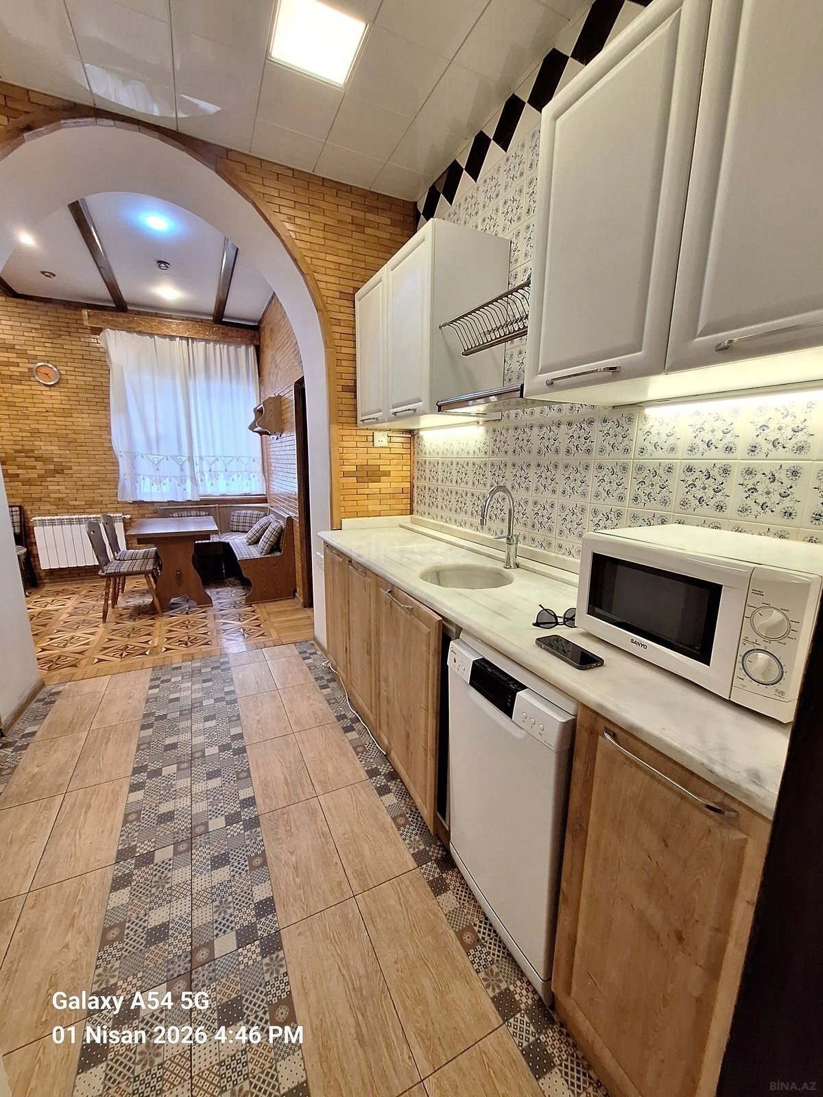 Kirayə verilir 3 otaqlı mənzil 80 m²