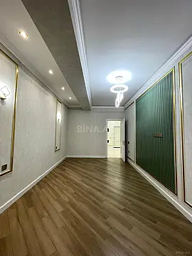 Satılır 2 otaqlı mənzil 92 m²