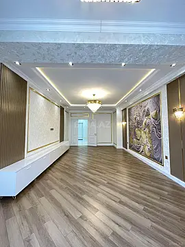 Satılır 2 otaqlı mənzil 92 m²