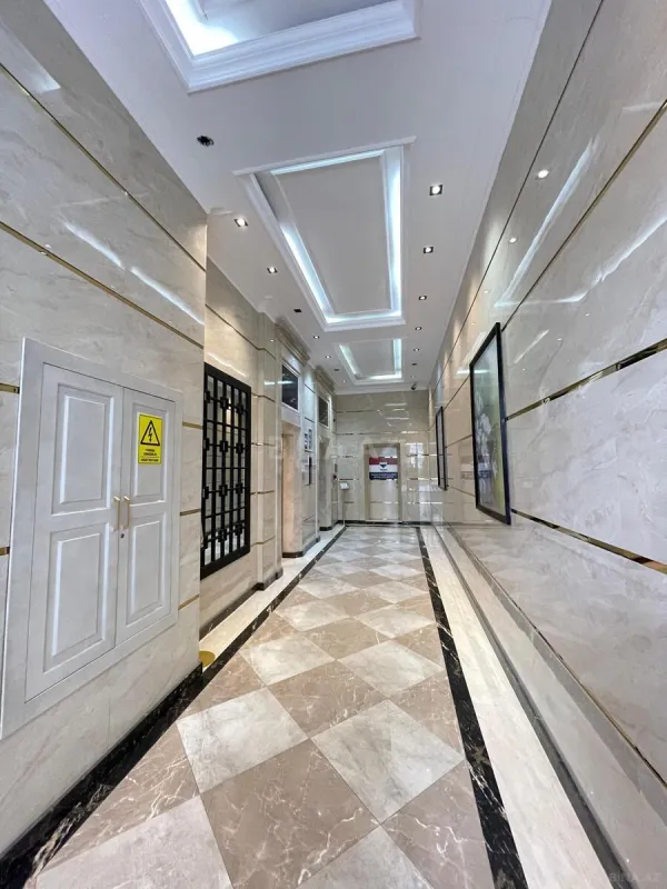 Satılır 2 otaqlı mənzil 92 m²