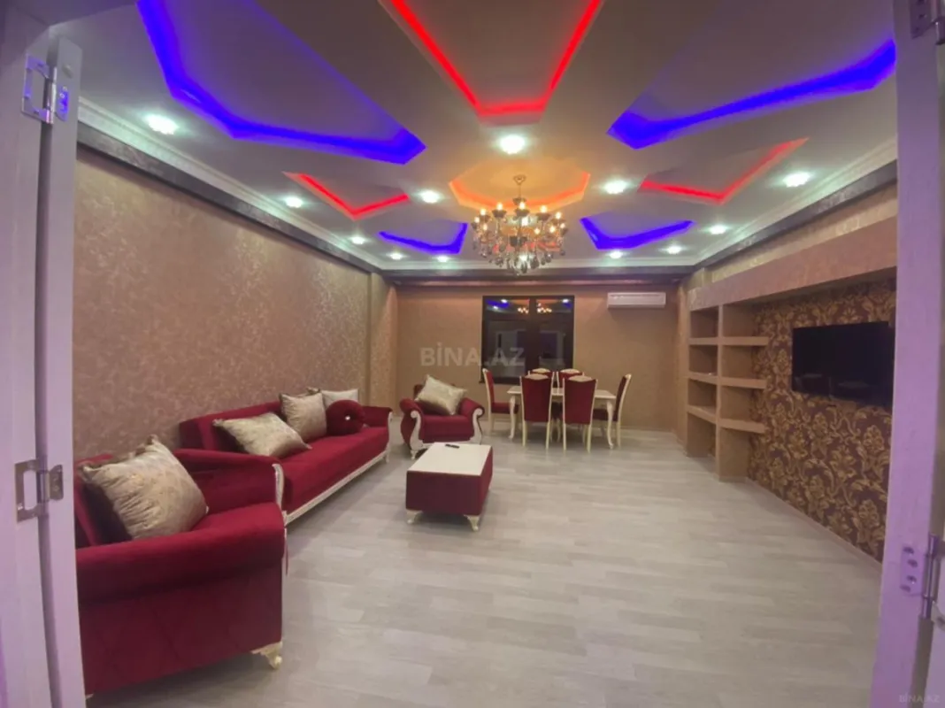 Kirayə verilir 3 otaqlı mənzil 150 m²