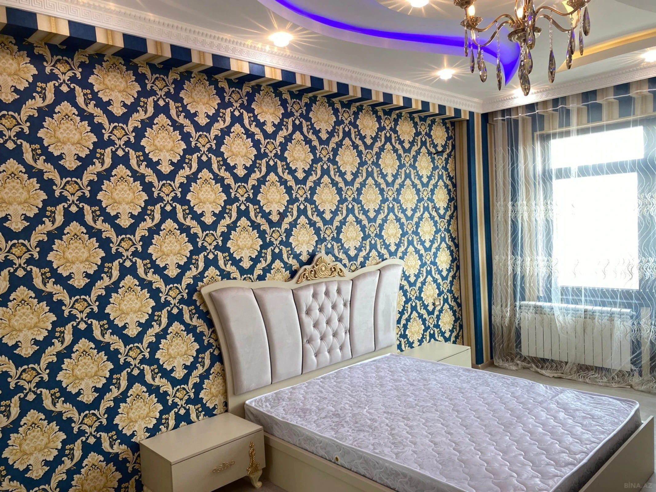 Kirayə verilir 3 otaqlı mənzil 150 m²