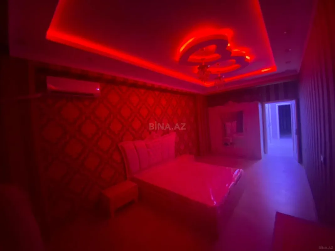 Kirayə verilir 3 otaqlı mənzil 150 m²