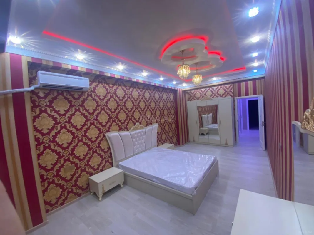 Kirayə verilir 3 otaqlı mənzil 150 m²