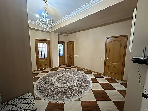 Satılır 2 otaqlı mənzil 103 m²
