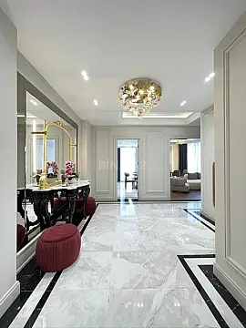 Satılır 3 otaqlı mənzil 125 m²