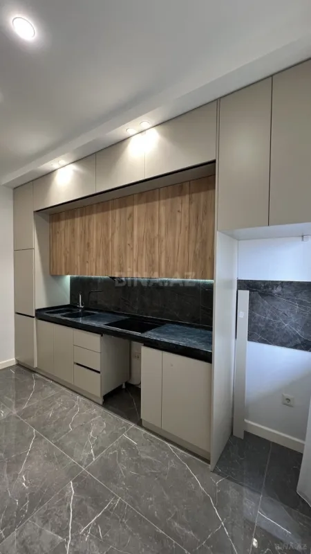 Satılır 2 otaqlı mənzil 87 m²