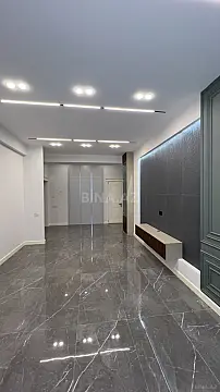 Satılır 2 otaqlı mənzil 87 m²