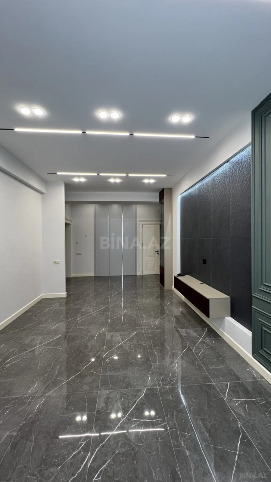 Satılır 2 otaqlı mənzil 87 m²